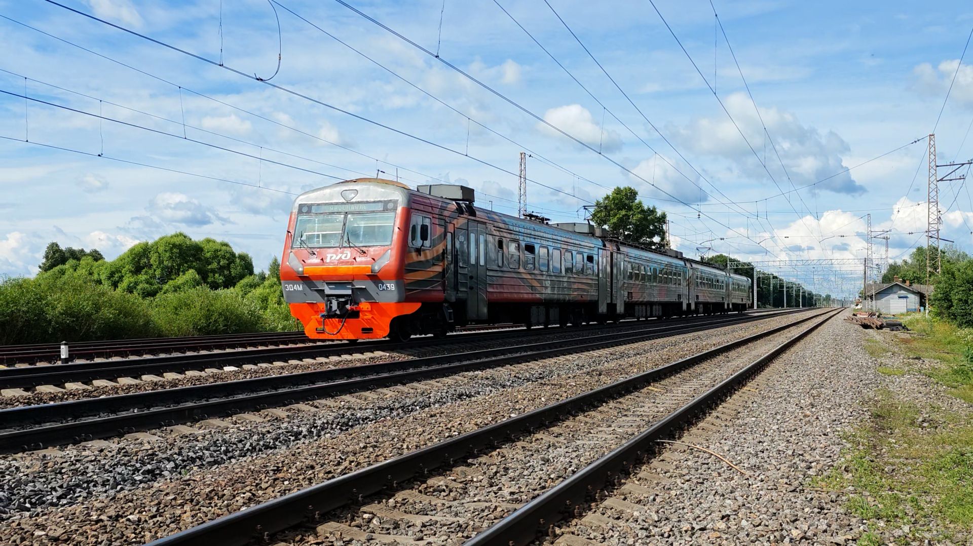 Электропоезд ЭД4М-0439 Александров-Ярославль