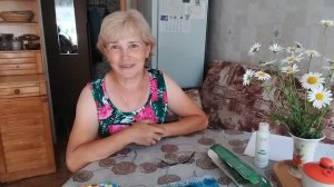 Месяц живу одна, всё в одни руки.