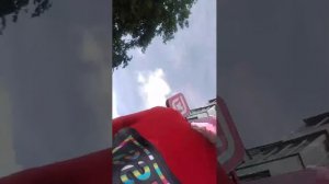 мы сегодня с Сашей Сашей. будем. играть с пистолетом и АК