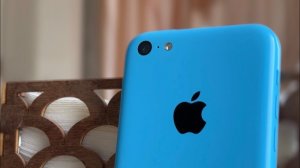iPhone 5C - почему провалился и что может в 2026 году?