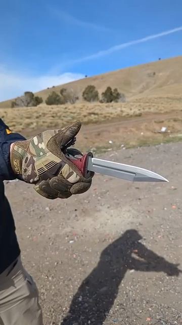 Нож-пистолет под мелкокалиберный патрон .22LR