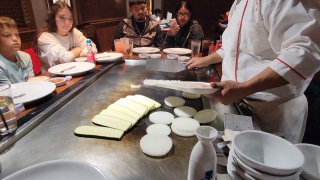 Father's Day в ресторане Benihana смотреть онлайн