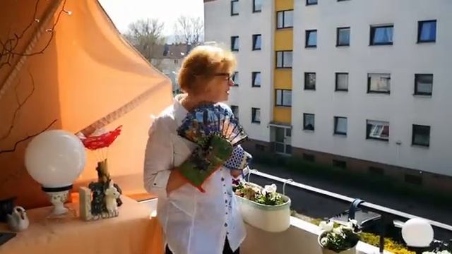 НА КАРАНТИНЕ.Я К ТЕБЕ НЕ ПОДОЙДУ И ТЫ КО МНЕ НЕ ПОДХОДИ #TEFI ГЕРМАНИЯ смотреть онлайн