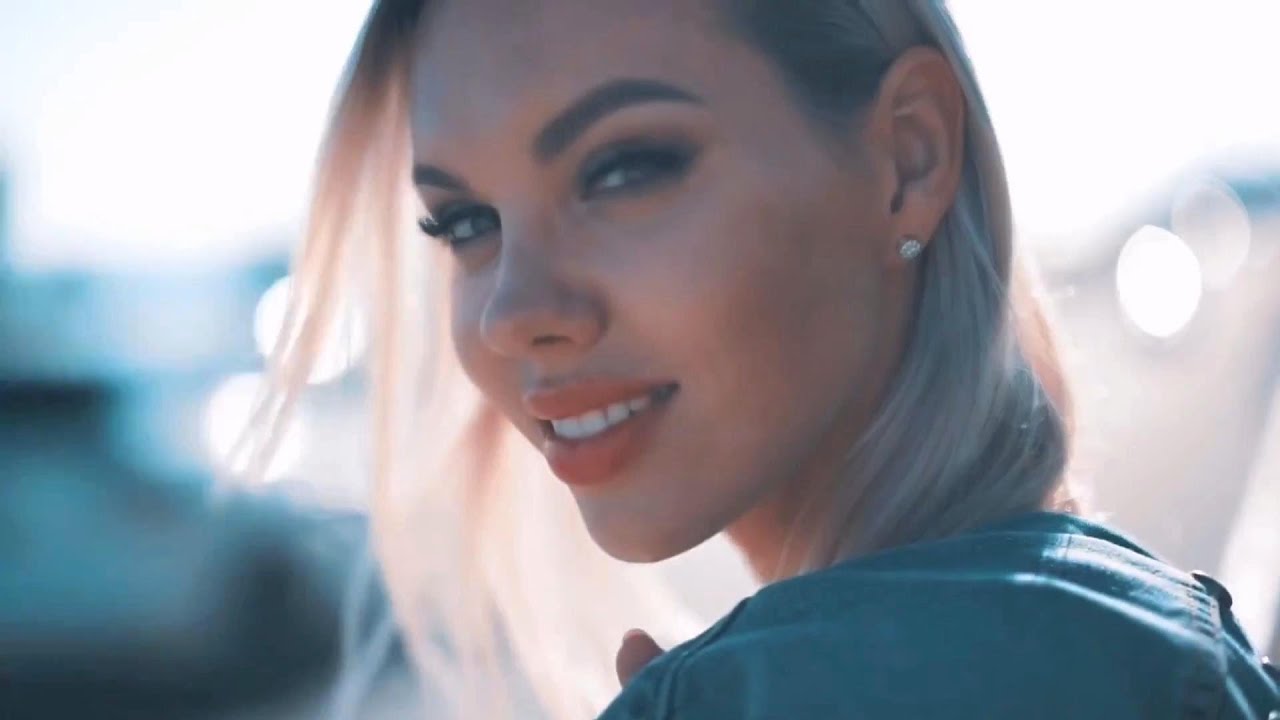 Ian Tosel & Arthur M - Let Her Go смотреть онлайн