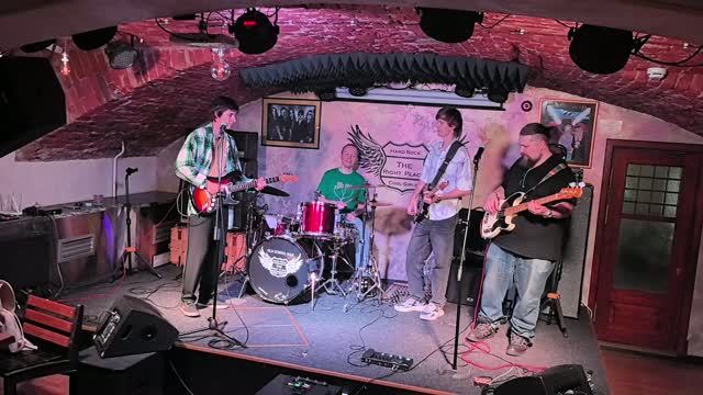 The Right Place  -Jam -