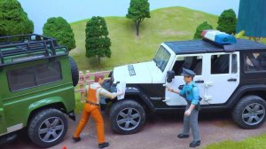 BIBO и Игрушки | 🚓 Полицейская машина и автомобиль — весёлая история о безопасном вождении!
