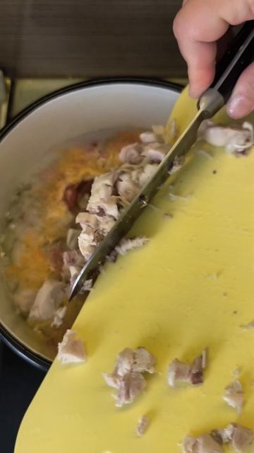 Перловый суп с курицей с добавлением бараньего жира🍲🥘
