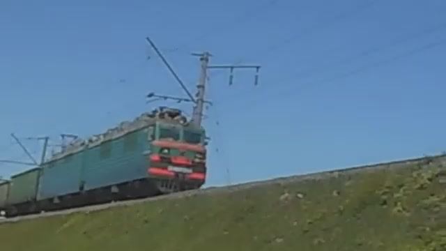 ВЛ80с-1344 с грузовым поездом, май 2016 года