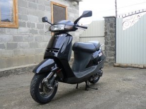 Обзор скутера Honda Lead 90. Идеальный скутер без минусов.