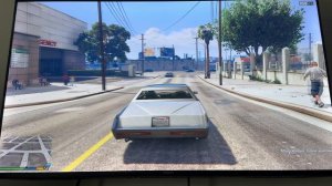 ИГРАЮ В GTA 4 , ГОНЯЮ НА ТАЧКЕ, СКРЫВАЮСЬ ОТ ПОЛИЦЕЙСКИХ