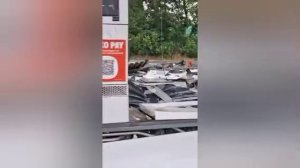 Жила была заправка у днэпри
