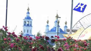 Под покровом Петра и Февронии в Комсомольском парке
