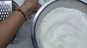 Продолжаем кормить семью творогом