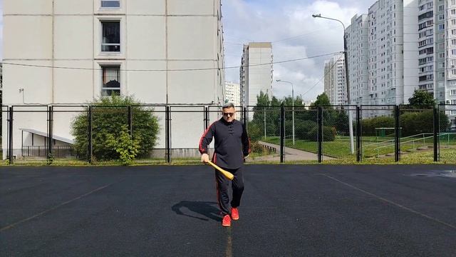 Упражнения с атлетической булавой весом 0.55 кг (15)