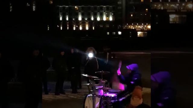 Супер ударник на улице смотреть онлайн