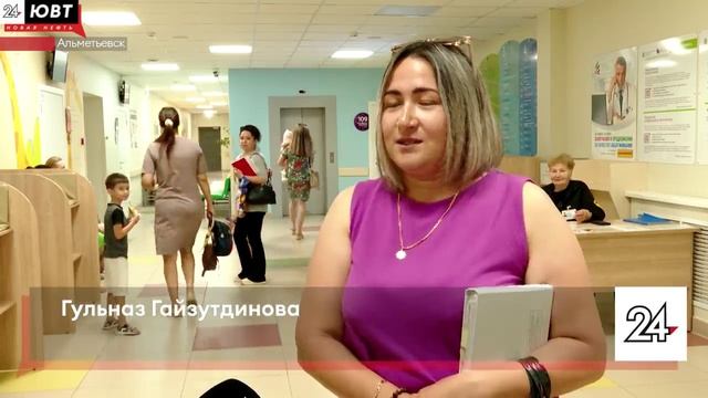 Юным пациентам Альметьевска напомнили о правилах дорожного движения