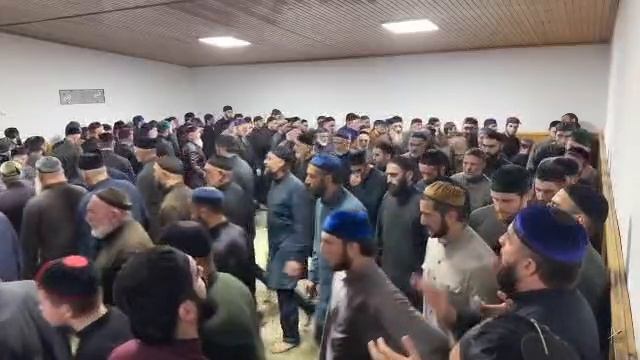 Зикр чеченский смотреть онлайн