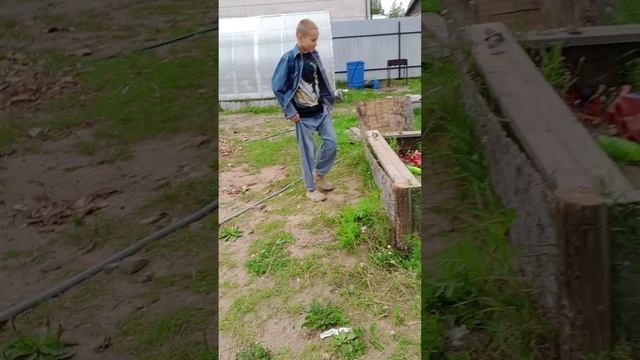 мммм 🙂↕️ смотреть онлайн