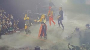 t.A.T.u. - All the Things She Said  - Москва 2025 | ТАТУ - Зал поет Я СОШЛА С УМА | Live концерт
