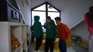 Перезалив (А4) Киллер  охотиться за нами
