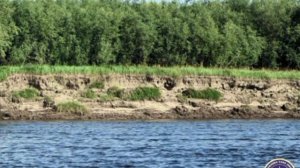 Четыре человека пропали после того, как моторная лодка перевернулась на реке Алдан в Якутии.