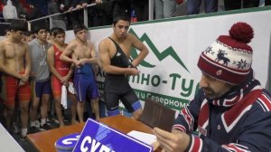 Взвешивание борцов на первенстве Дагестана до 18 лет, Хасавюрт 2023.