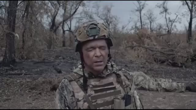 Часы на башне Спасской (слова и муз Зеленина А.Б)
