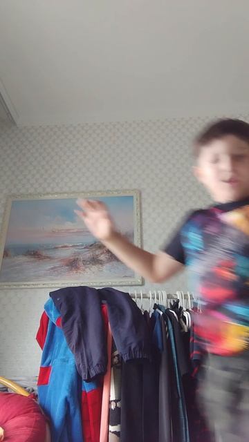 родители когда Собираются на работу смотреть онлайн