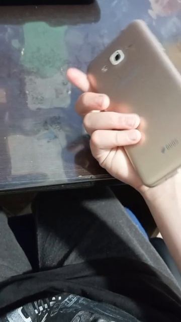 ИЗВИНИТЕ РЕБЯТ ,  У МЕНЯ НЕТУ КОМПА  ,  СДЕЛАТЬ ЕГО VIDEO MP4 .