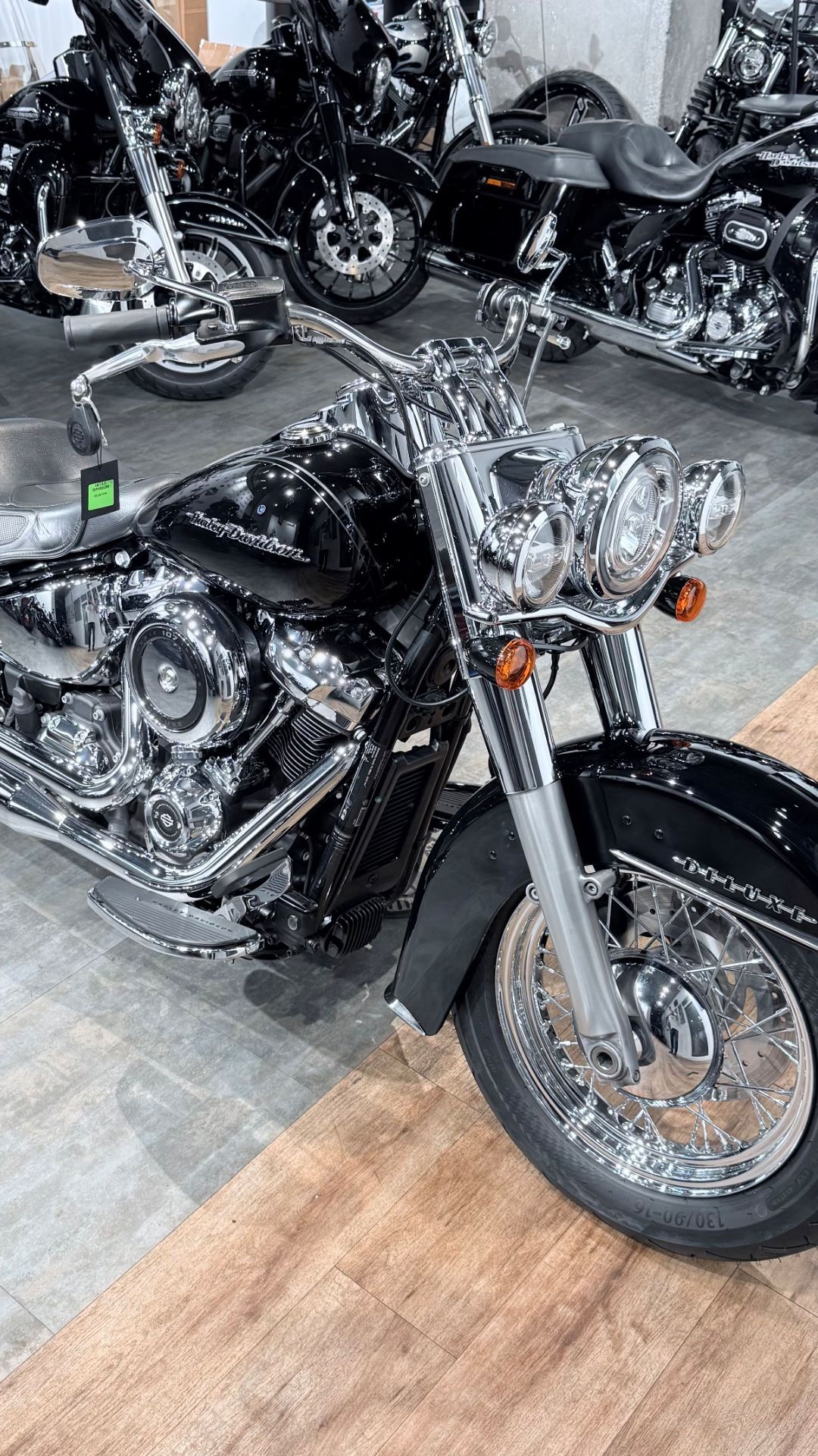 + 2018 HD Softail Deluxe 107 ABS Vivd Black 105K (VIN 5HD***7416)