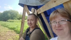 Гуляем в лесу, обзор участка, навес от солнца))).