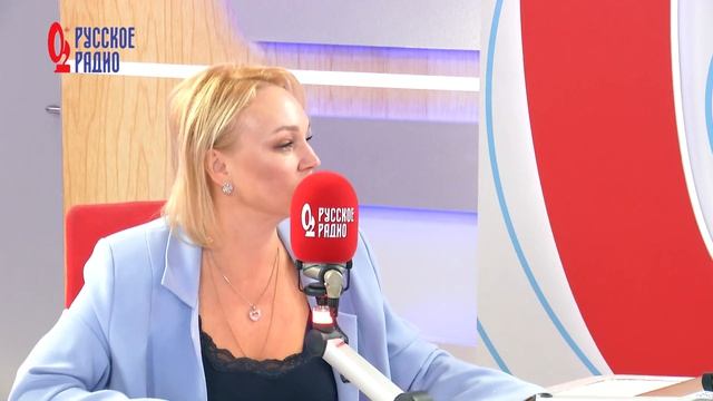ХАБИБ и Кирилл Туриченко в «Вечернем Шоу»: «Битва поколений» и весёлая игра в эфире «Русского Радио» смотреть онлайн