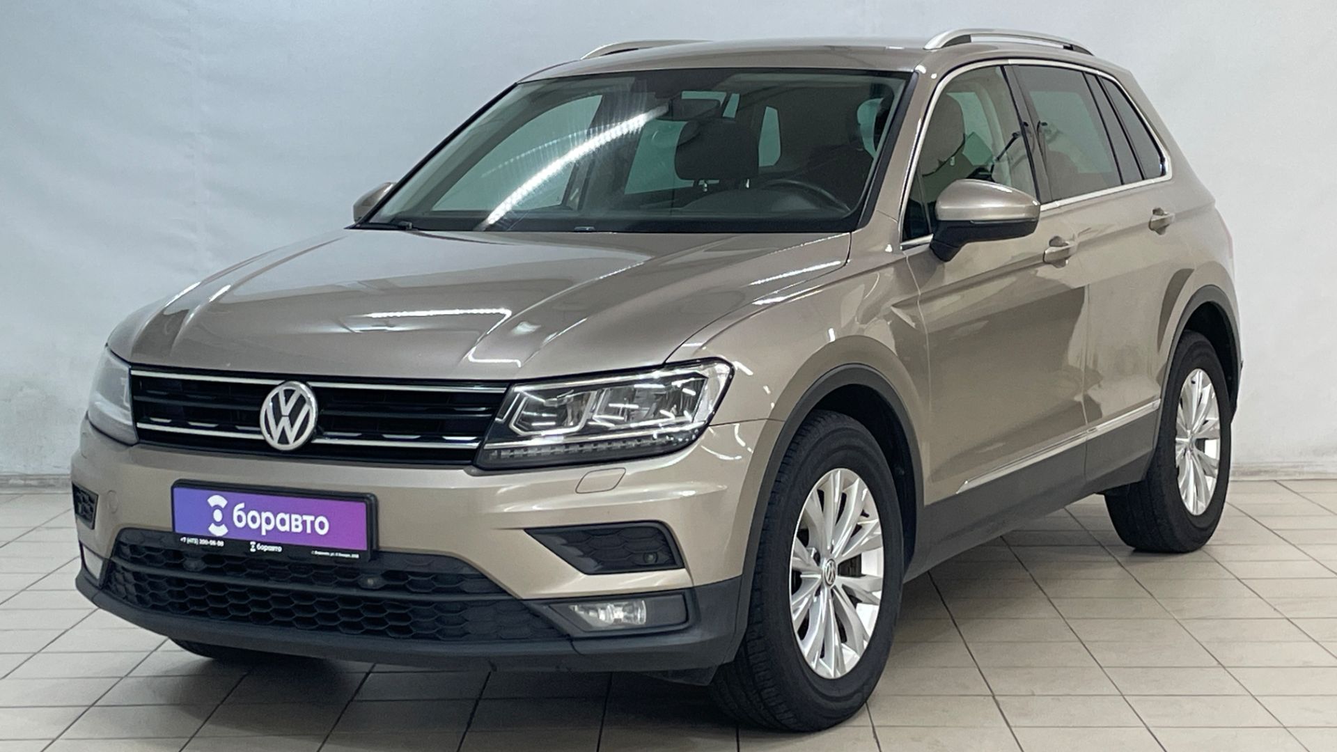 VOLKSWAGEN TIGUAN смотреть онлайн