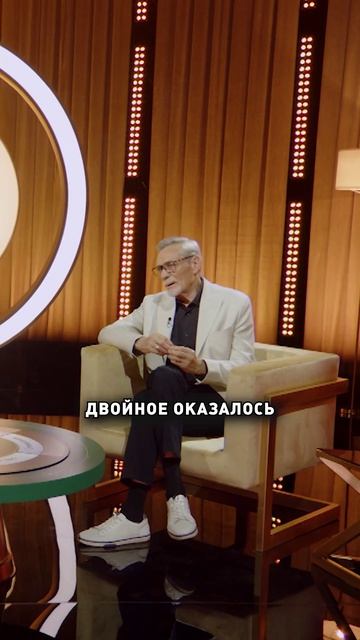 Друг увел девушку. Александр Михайлов