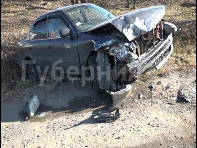 Хабаровчанка побоялась разбить внедорожник и врезалась в универсал. Mestoprotv смотреть онлайн