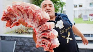 Очень сочный шашлык из свиной корейки на мангале