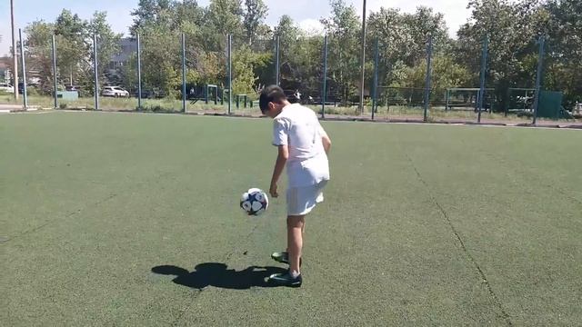Мои Футбольные Трюки И Навыки - Часть 1. / My Football Tricks & Skills - Part 1. смотреть онлайн