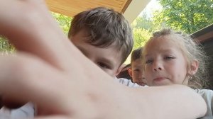 ПАЛИНА ПЕРВЫЙ РАЗ ИГРАЕТ В РОБЛОКС