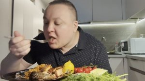 Капуста тушеная форель из Северной Осетии мукбанг