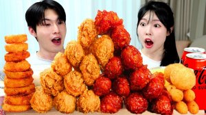 Мукбанг - курица и сырные закуски и бургер - сытная порция