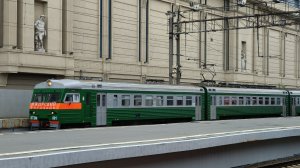 ЭТ2М 091 «Ижорский Батальон» сообщением Санкт-Петербург - Шапки отправился от Московского вокзала