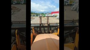 приветпривет сегодня в студии гидромолот 🚜JCB#эксковатор #ярославль #работа #jcb #гидромолот