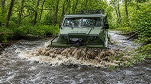 Уникальный вездеход  «Корсар» прошел испытания водой и песком на Камчатке