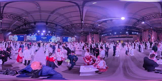 Свадебный фестиваль 2026 в Москве в Центре Россия, 360 градусов (вращай смотри)