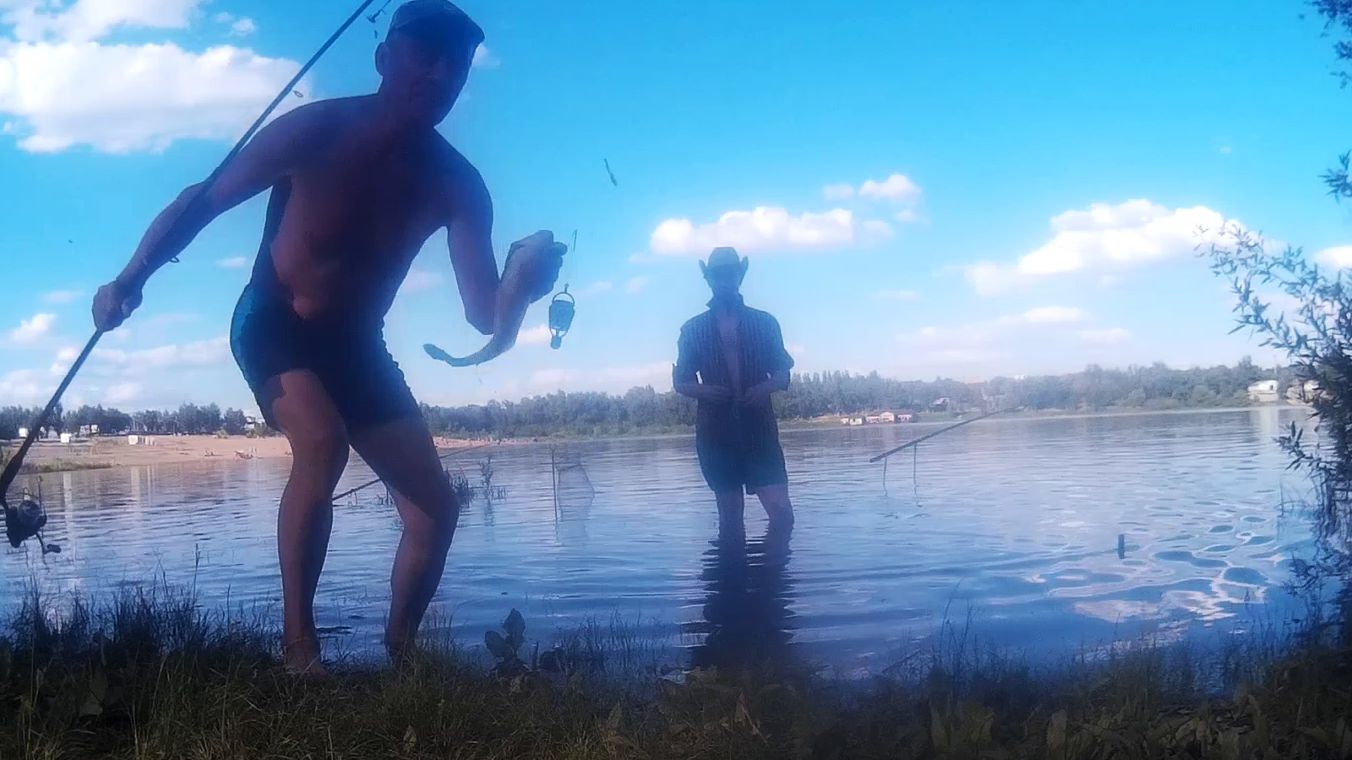 Рыбалка на Ахтубе с Максимом и утиная ферма.