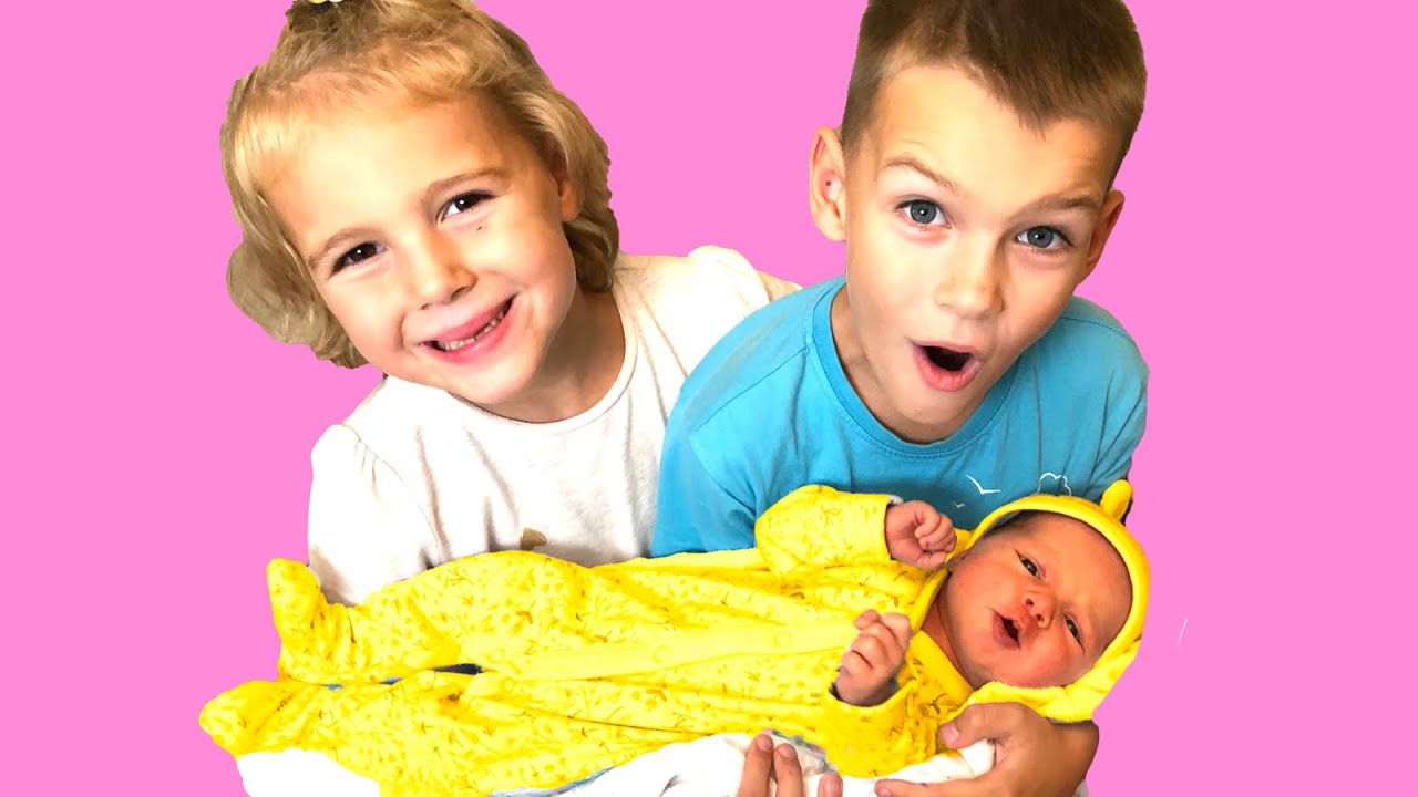 Vania, Mania and their Little SISTER NEW BORN baby Kids Pretend play with cleaning toys смотреть онлайн