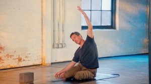 Full body deep stretch | Travis Eliot