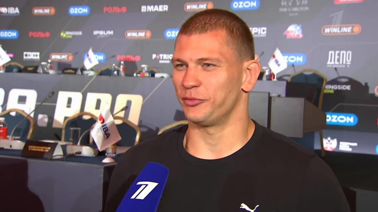 "Будем показывать все, на что способны" - боксер Сусленков о бое с британцем Джойсом смотреть онлайн