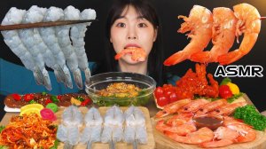 Мукбанг - сырые морепродукты и креветки и лосось