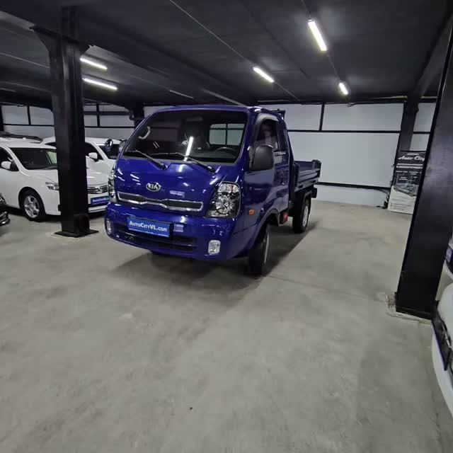 Прибывший на продажу  САМОСВАЛьчик)) Kia Bongo, 2014 года, 4WD